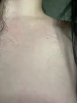 Mia Mayer online show from February 24, 2025, 8:27 am