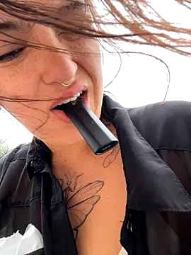 SafeinouterSpace online show from October 9, 2025, 5:22 pm