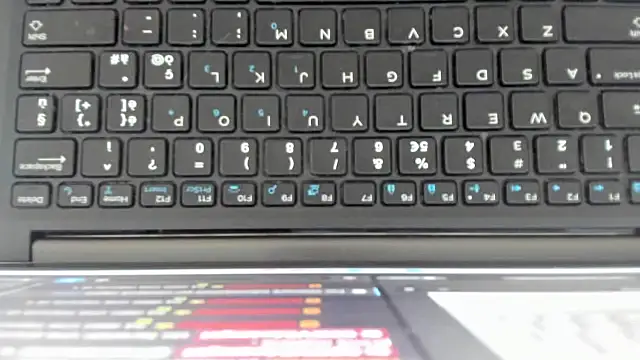 GINEVRAcamgirl online show from September 30, 2025, 7:35 am