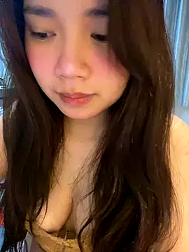 Hotellinh12 online show from December 1, 2025, 5:07 pm