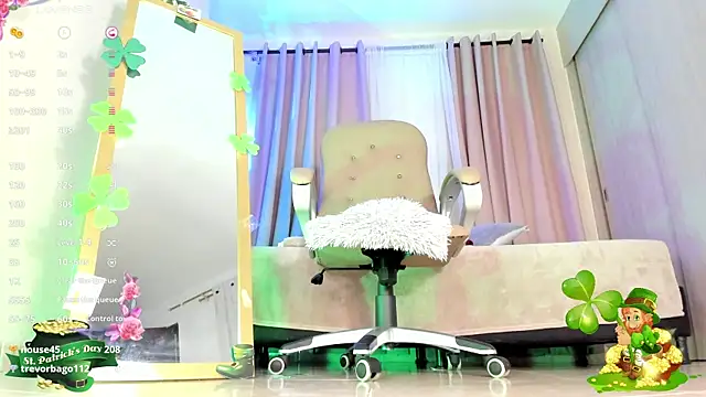 Snapshot of thais_dreams chatting on March 17, 2025, 4:01 pm thais dreams online show from March 17, 2025, 4:01 pm