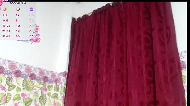 Snapshot of Watagatapitusberry1 chatting on December 31, 2024, 12:43 am Watagatapitusberry1 online show from December 31, 2024, 12:43 am