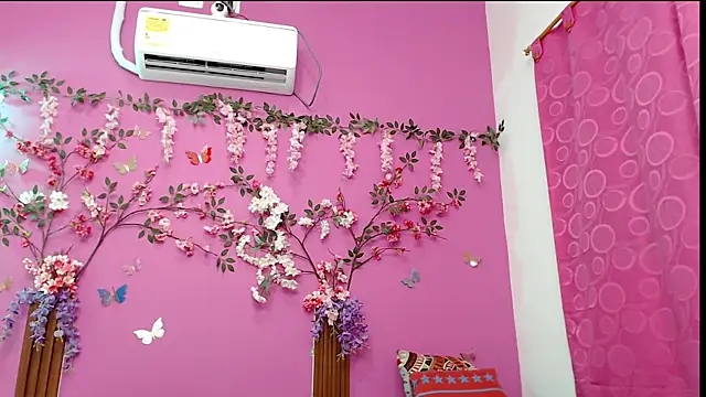 Snapshot of Watagatapitusberry1 chatting on March 17, 2025, 4:19 am Watagatapitusberry1 online show from March 17, 2025, 4:19 am