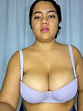 Snapshot of Watagatapitusberry1 chatting on October 20, 2025, 12:11 am Watagatapitusberry1 online show from October 20, 2025, 12:11 am