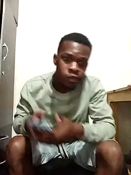 Snapshot of Uncletee112 chatting on September 11, 2025, 9:26 pm Uncletee112 online show from September 11, 2025, 9:26 pm