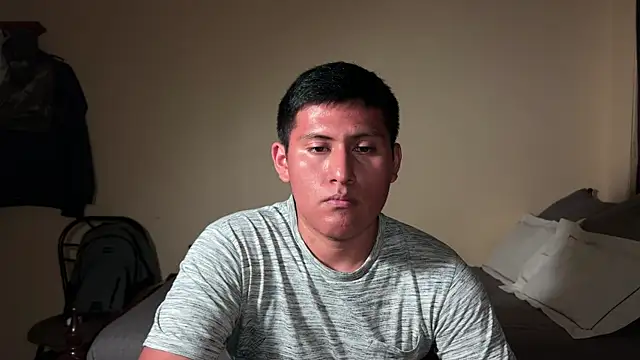 JoshuaTls08 online show from January 17, 2025, 3:23 am