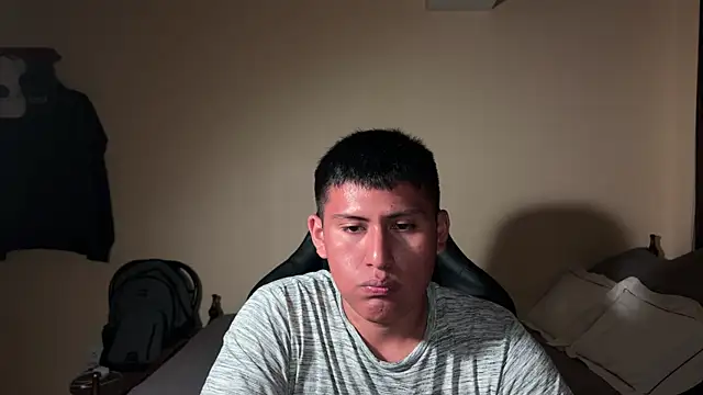 JoshuaTls08 online show from February 2, 2025, 11:42 pm