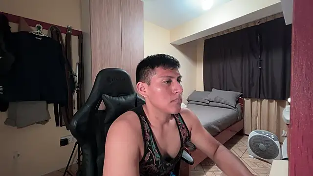 JoshuaTls08 online show from December 5, 2025, 2:09 am