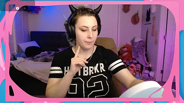 CirqueNoirBlu online show from November 28, 2025, 3:31 am