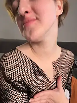 Snapshot of pink8ty chatting on November 14, 2025, 12:31 am pink8ty online show from November 14, 2025, 12:31 am