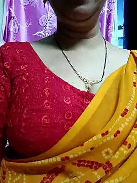 Snapshot of Rosy-B chatting on January 14, 2025, 12:33 am Rosy-B online show from January 14, 2025, 12:33 am