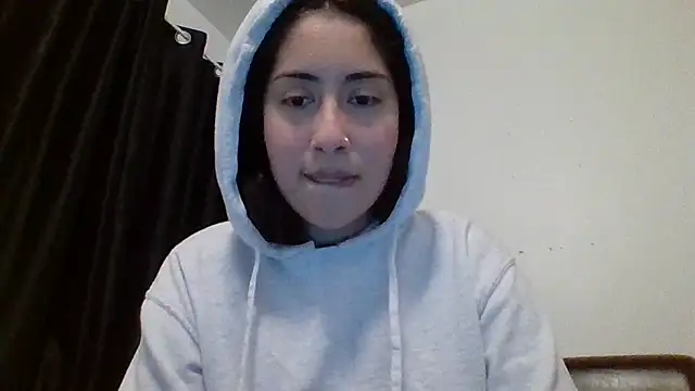 Snapshot of LorenaAnderson chatting on March 12, 2025, 9:13 pm LorenaAnderson online show from March 12, 2025, 9:13 pm