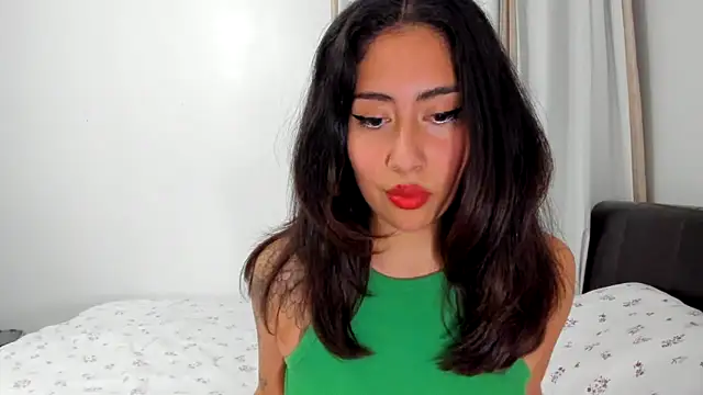 Snapshot of LorenaAnderson chatting on September 19, 2025, 7:03 pm LorenaAnderson online show from September 19, 2025, 7:03 pm