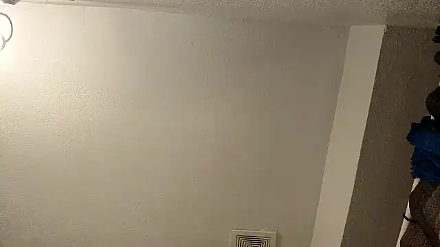 Snapshot of Clearlytothepoint420 chatting on October 21, 2025, 11:33 am Clearlytothepoint420 online show from October 21, 2025, 11:33 am