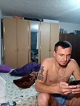 mayk18cm online show from December 30, 2024, 3:03 am