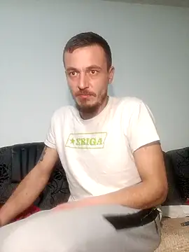 mayk18cm online show from January 31, 2025, 5:53 pm