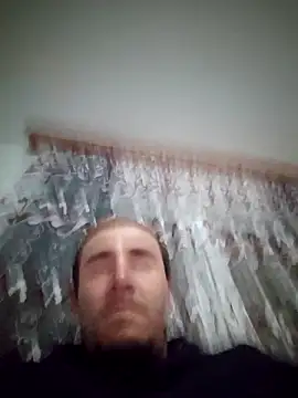 mayk18cm online show from November 6, 2025, 5:47 pm