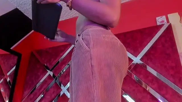 Scarlett Hot5 online show from September 23, 2025, 8:34 pm