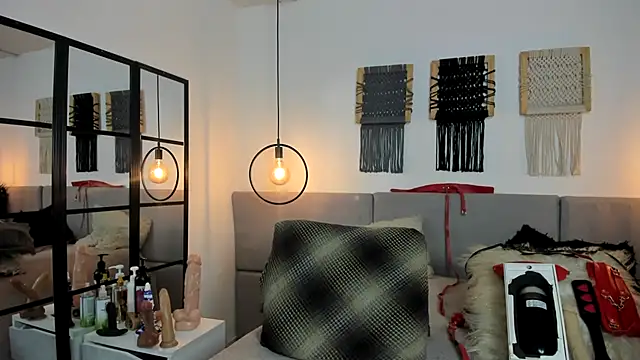 Sweet camille online show from January 22, 2025, 2:26 am