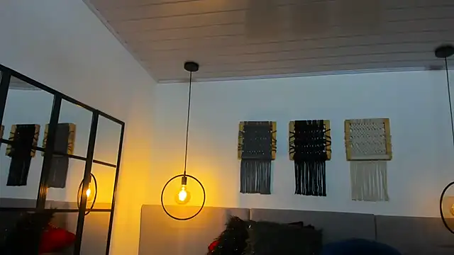 Sweet camille online show from October 18, 2025, 2:14 am