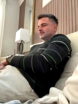 tennesseelads online show from November 6, 2025, 7:04 pm