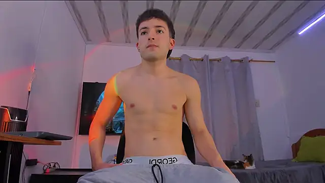 Snapshot of bower_and_colucci chatting on November 9, 2025, 12:31 am bower and colucci online show from November 9, 2025, 12:31 am