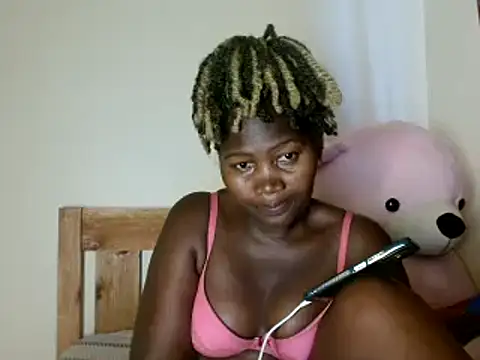 Snapshot of Sexxy_pretty24 chatting on January 31, 2025, 4:25 am Sexxy pretty24 online show from January 31, 2025, 4:25 am