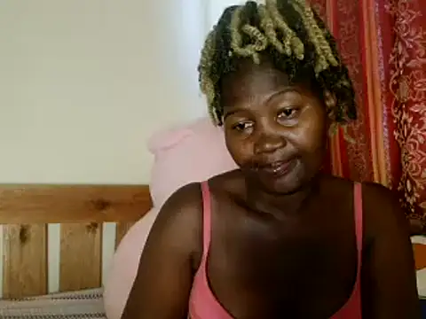 Snapshot of Sexxy_pretty24 chatting on January 31, 2025, 7:29 am Sexxy pretty24 online show from January 31, 2025, 7:29 am