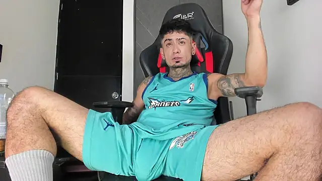 Snapshot of sergiio_mesa27 chatting on November 9, 2025, 2:32 am sergiio mesa27 online show from November 9, 2025, 2:32 am