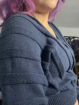 PurpleHaze17 online show from December 13, 2024, 4:05 pm