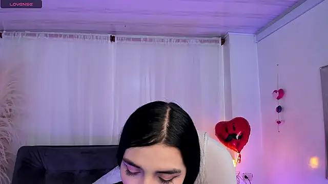 miel gomez online show from February 25, 2025, 8:09 pm