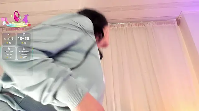 miel gomez online show from March 7, 2025, 7:49 pm