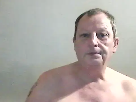 Snapshot of chubbybear2cum chatting on December 10, 2024, 12:06 am chubbybear2cum online show from December 10, 2024, 12:06 am