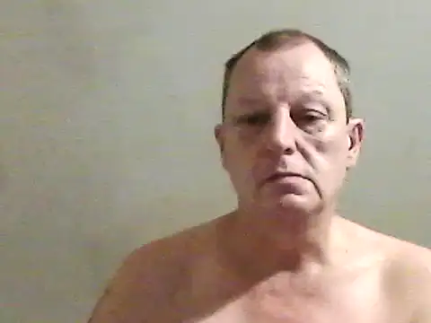 Snapshot of chubbybear2cum chatting on December 24, 2024, 7:55 pm chubbybear2cum online show from December 24, 2024, 7:55 pm