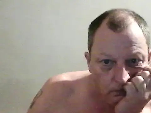 Snapshot of chubbybear2cum chatting on December 31, 2024, 5:22 am chubbybear2cum online show from December 31, 2024, 5:22 am