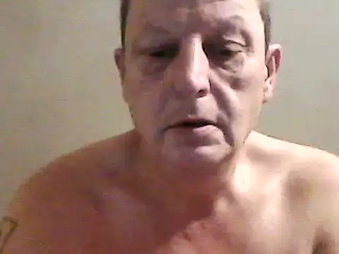 Snapshot of chubbybear2cum chatting on January 13, 2025, 1:34 am chubbybear2cum online show from January 13, 2025, 1:34 am