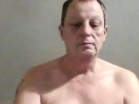 Snapshot of chubbybear2cum chatting on January 27, 2025, 10:49 pm chubbybear2cum online show from January 27, 2025, 10:49 pm