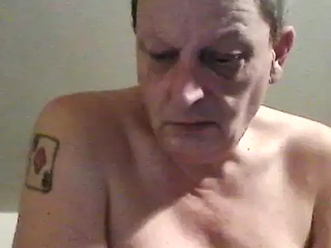 Snapshot of chubbybear2cum chatting on January 30, 2025, 10:41 pm chubbybear2cum online show from January 30, 2025, 10:41 pm