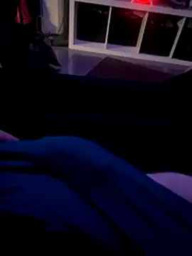 Snapshot of smallred12369 chatting on December 5, 2025, 4:21 am smallred12369 online show from December 5, 2025, 4:21 am