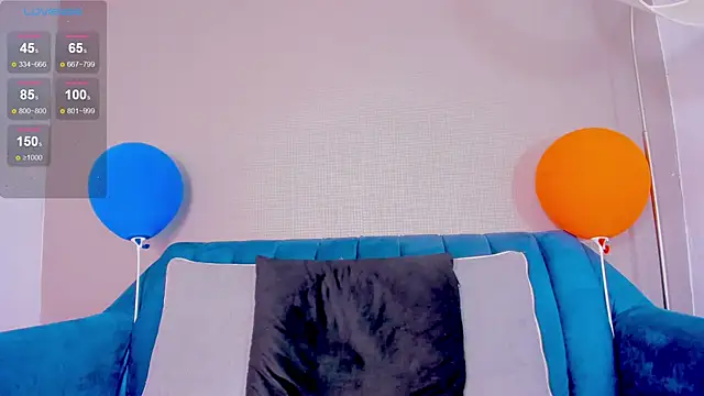 Snapshot of CodyTwink chatting on January 28, 2025, 2:10 pm CodyTwink online show from January 28, 2025, 2:10 pm