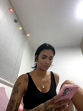 DeuxGold online show from October 11, 2025, 1:05 am