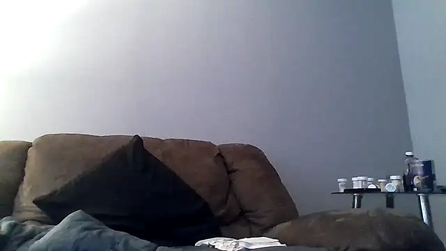 Snapshot of AllLeggs chatting on March 13, 2025, 2:55 pm AllLeggs online show from March 13, 2025, 2:55 pm