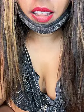 Cinderella-98 online show from December 20, 2024, 8:12 pm