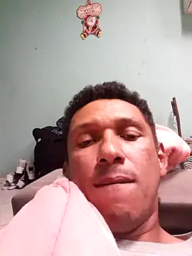 Snapshot of Bahia555 chatting on January 10, 2025, 1:10 am Bahia555 online show from January 10, 2025, 1:10 am