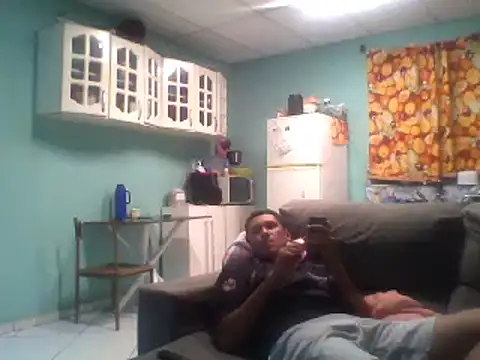 Snapshot of Bahia555 chatting on January 15, 2025, 1:56 am Bahia555 online show from January 15, 2025, 1:56 am