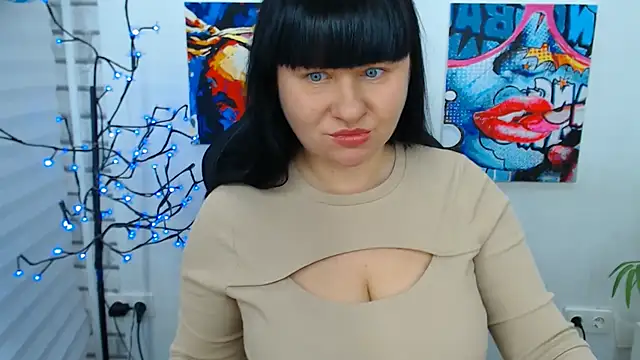 Sexy MALIKKA online show from November 25, 2025, 3:28 am