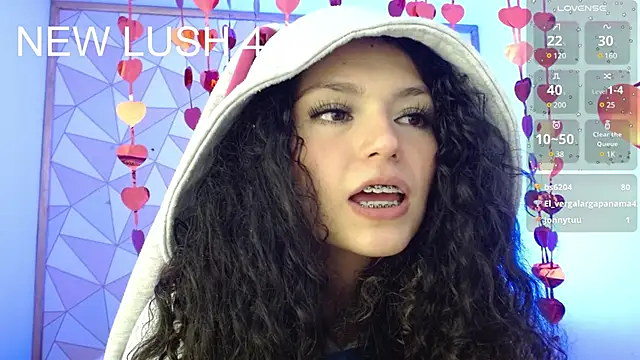 Snapshot of mapelove chatting on February 19, 2025, 5:49 pm mapelove online show from February 19, 2025, 5:49 pm