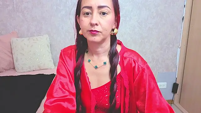 bianca milfsexy online show from October 27, 2025, 10:58 pm