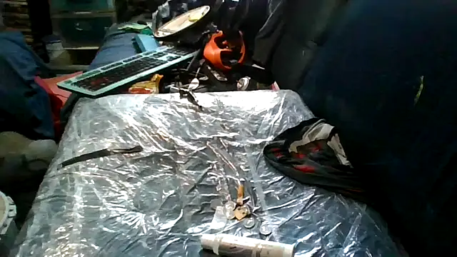 Snapshot of robeaulieu02 chatting on November 24, 2025, 5:12 pm robeaulieu02 online show from November 24, 2025, 5:12 pm