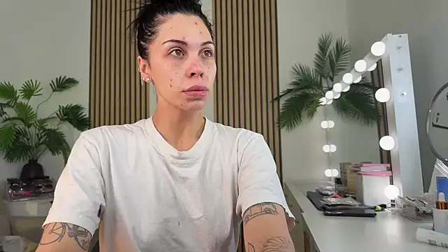 NattyFierros online show from October 15, 2025, 5:35 pm